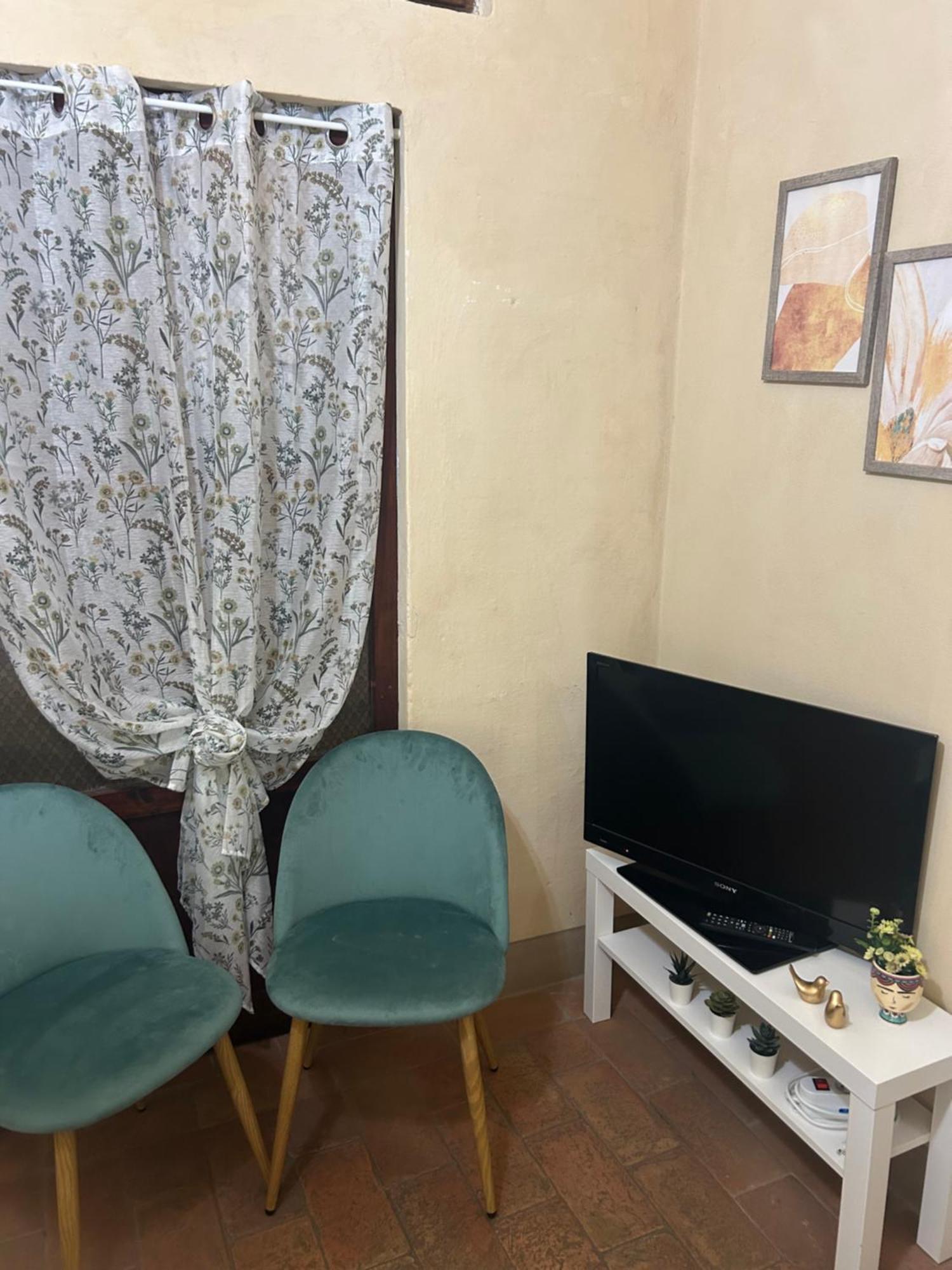 וולטרה Il Giardino Segreto B&B מראה חיצוני תמונה