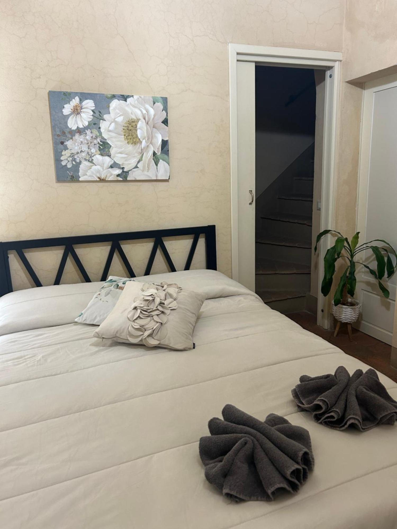 וולטרה Il Giardino Segreto B&B מראה חיצוני תמונה